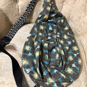 Kavu cross body rope sling bag